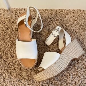Dolce Vita Women's White Espadrille Wedge Sandals / Wedges / Ankle Strap.